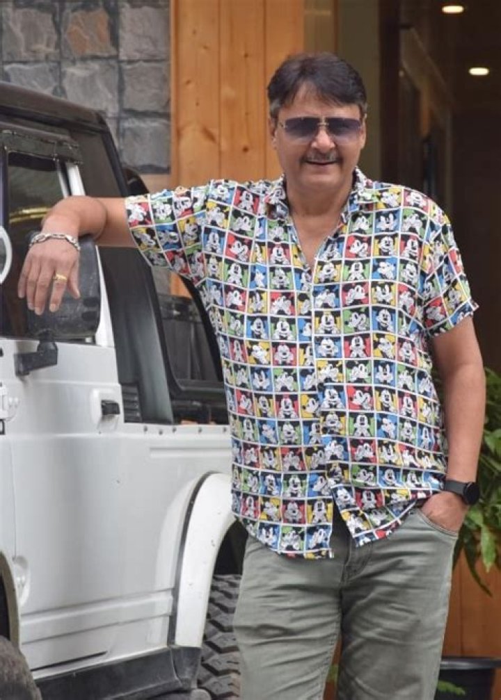 Neeraj Sood Height, Weight, Age, Spouse, Family