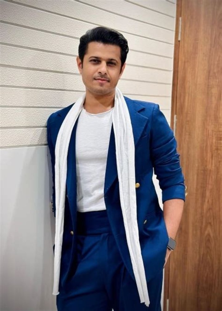 Neil Bhatt Height, Weight, Age, Facts, Biography, Spouse