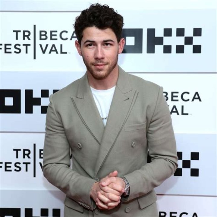 Nick Jonas, Tove Lo New Hot and Sexy Video for Single “Close” – Celeb Secrets