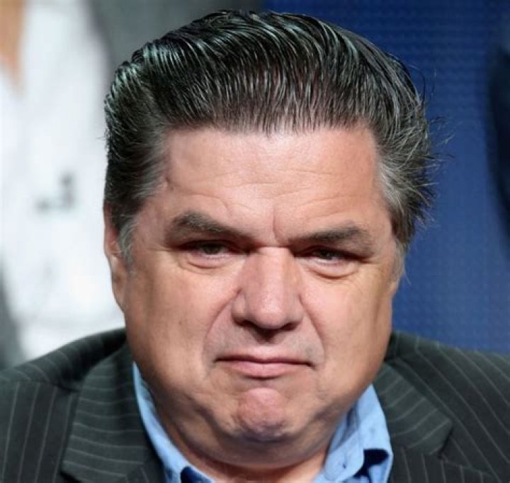 Oliver Platt Net Worth | Celebrity Net Worth