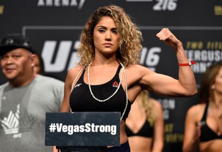 Pearl Gonzalez Net Worth | Celebrity Net Worth