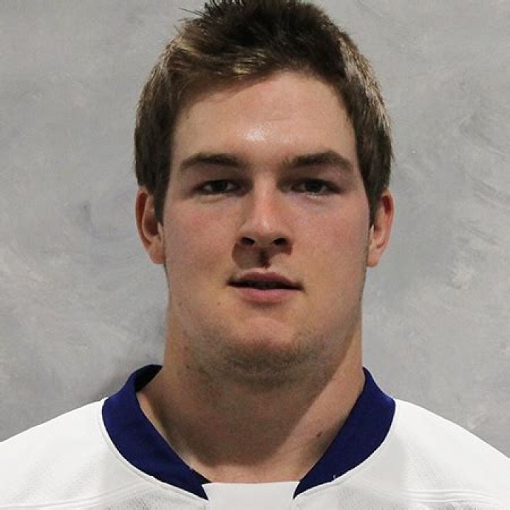 Ross Johnston Biography- NHL player, Salary, Earnings, Net worth, Contract, Stats, Married, Relationship, Affair, Age, Height, Family, Girlfriend