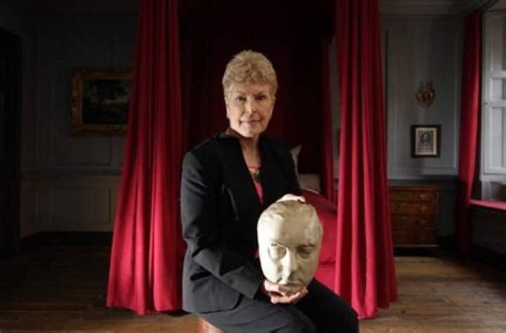 Ruth Rendell Net Worth | Celebrity Net Worth