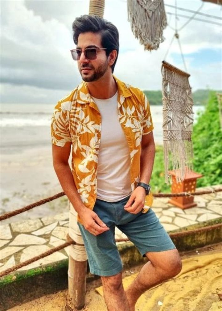 Sahil Phull Height, Weight, Age, Body Statistics