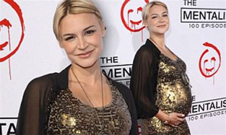 Samaire Armstrong Debuts Son Calin