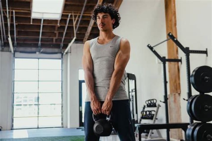 Shay Mitchell Dedication to Workout Will Inspire You to Hit the Gym Today!