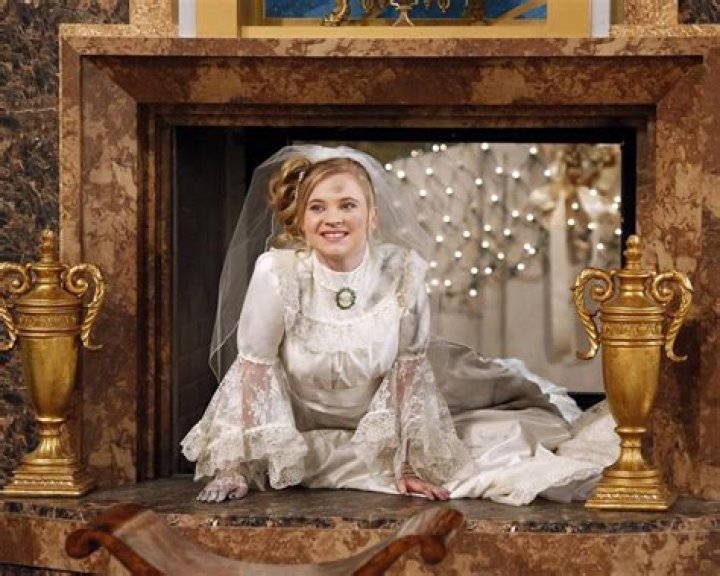 SIERRA MCCORMICK – Celeb Secrets