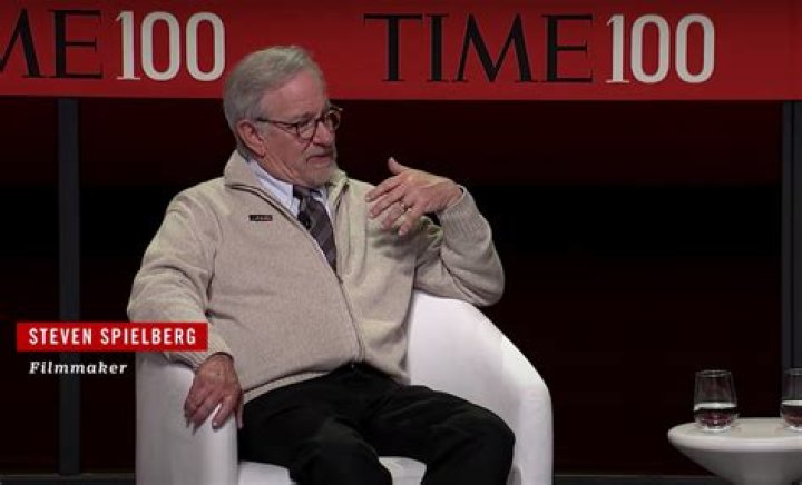 Steven Spielberg Regrets Editing Guns Out of “E.T.” Amid Backlash
