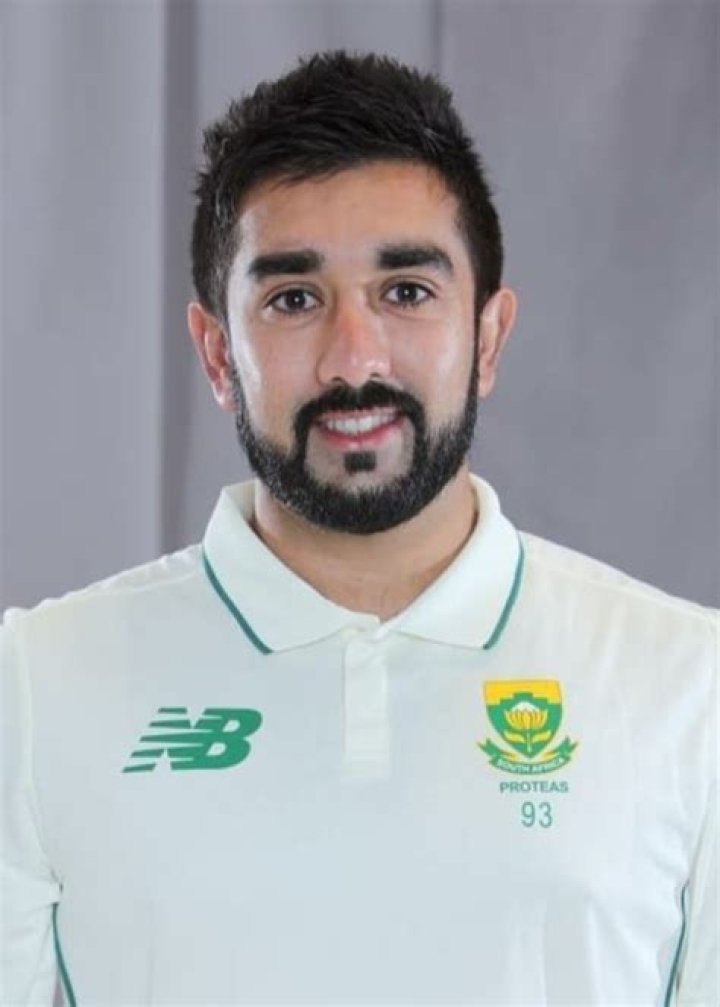 Tabraiz Shamsi Height, Weight, Age, Facts, Spouse, Biography
