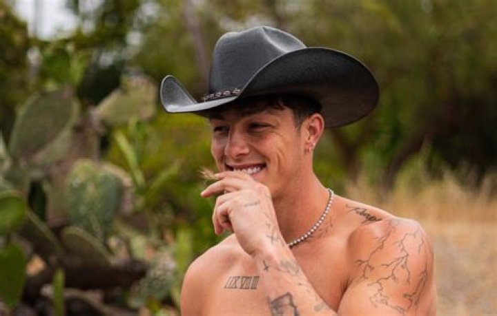 Tayler Holder Hopes That His New Single “Time In This Truck” Will ‘Give People a Different Perspective’ of Him (Exclusive) – Celeb Secrets