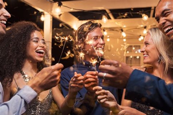 The Best and Worst New Year’s Eve Party Etiquette — Best Life