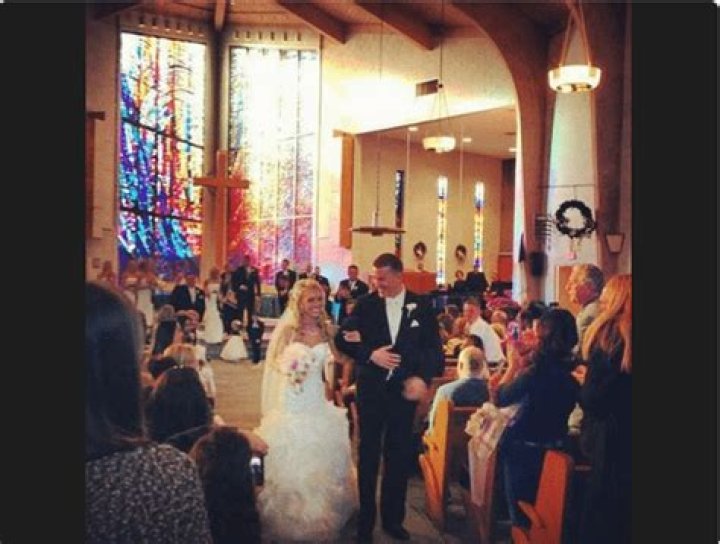 
Todd Frazier married to Jacquelyn Verdon and Living Happily Together. Know about their Married Life 