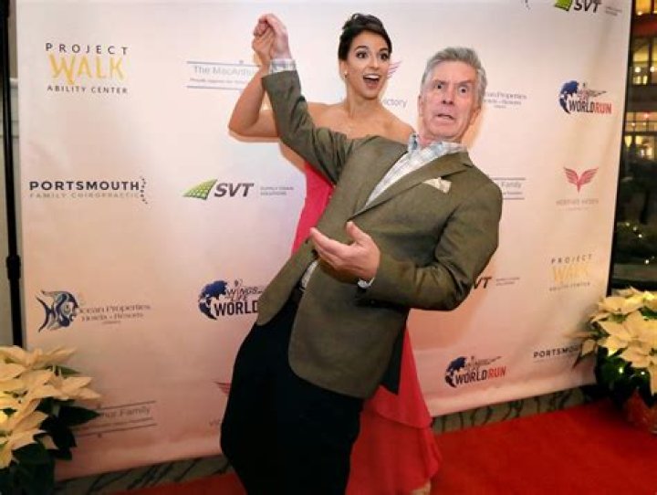 Tom Bergeron Height, Weight, Age, Spouse, Family, Facts, Biography