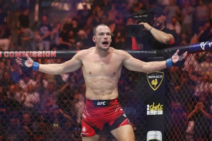 UFC's Matthew Semelsberger's Biography (Age, Family, Height, Girlfriend, Career, Net Worth)
