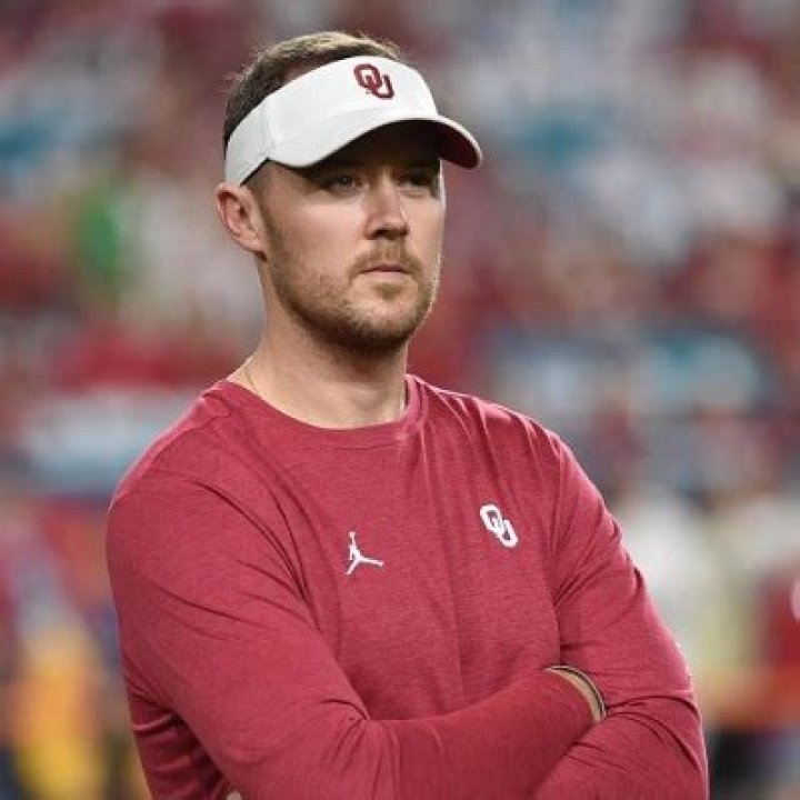University of Oklahoma Head Coach Lincoln Riley Net worth and Salary (Age, Wife, Children, Affair, Career)