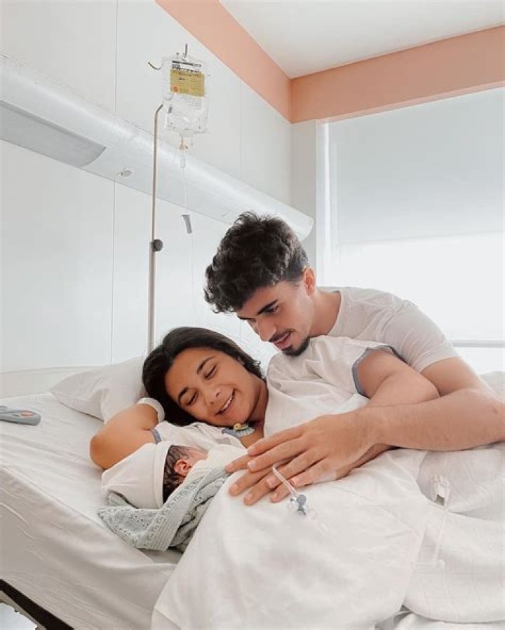 Vitinha Bio, Age, Net Worth, Salary, Market Value, Stats, & Girlfriend