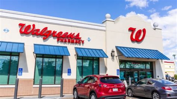 Walgreens and CVS Just Gave This Urgent New Warning to Shoppers