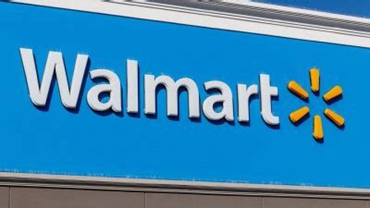 Walmart and Wegmans Slammed for Overcharging Grocery Shoppers