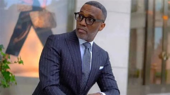 Was The Image Consultant Dating A GF In 2022?