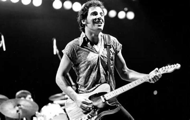Where Did Bruce Springsteen Grow Up?