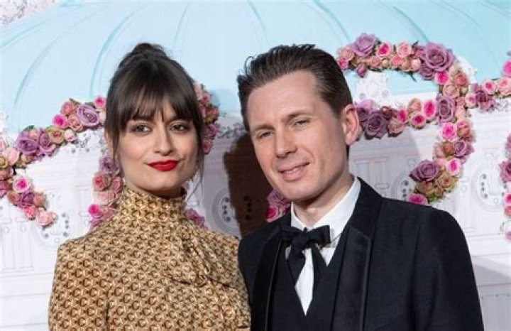 Who is Alex Kapranos Dating Now