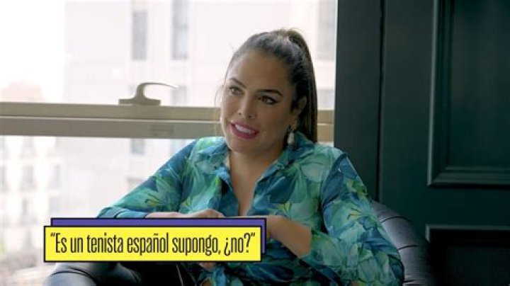 Who is Amor Romeira Dating Now?