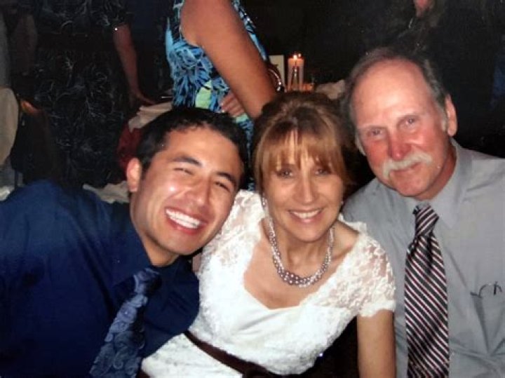 Who is Chris Violette Dating Now?