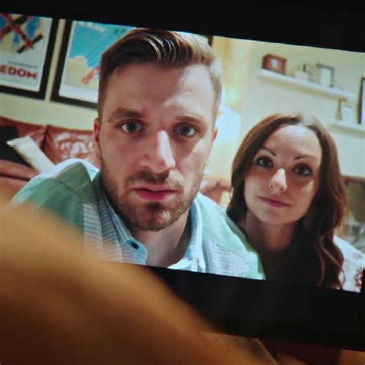 Who is Nia Pickering Dating Now