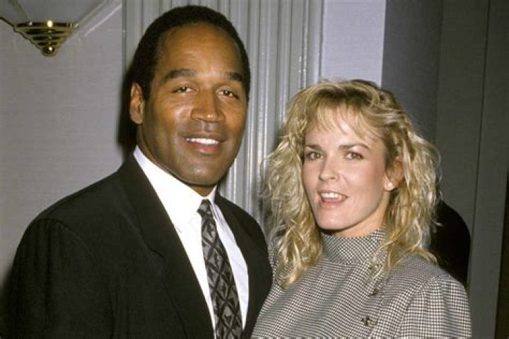 Who is Nicole Simpson Dating Now