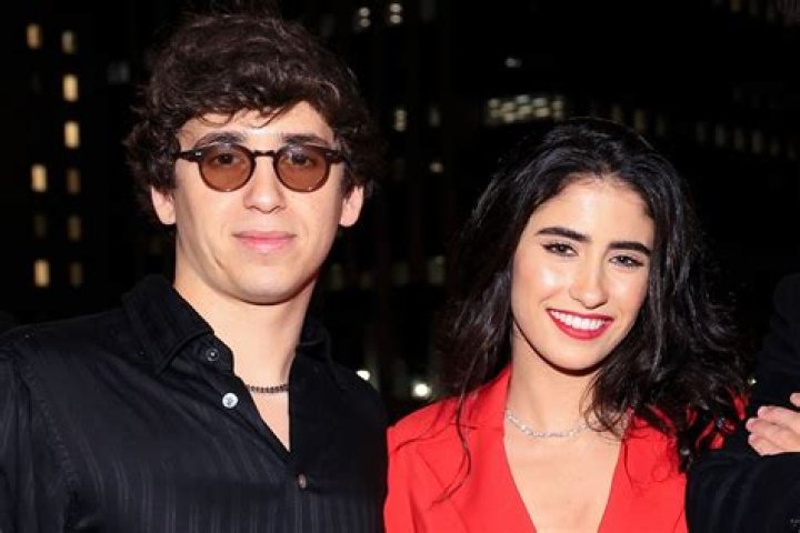 Who is Ramon Hernandez Dating Now?