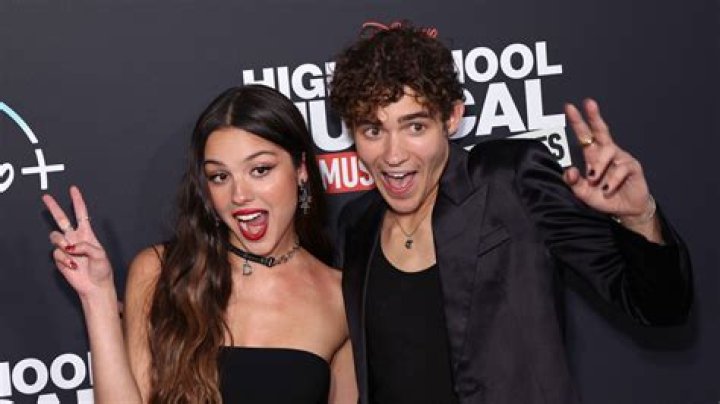 Who is Rodrigo Noya Dating Now?