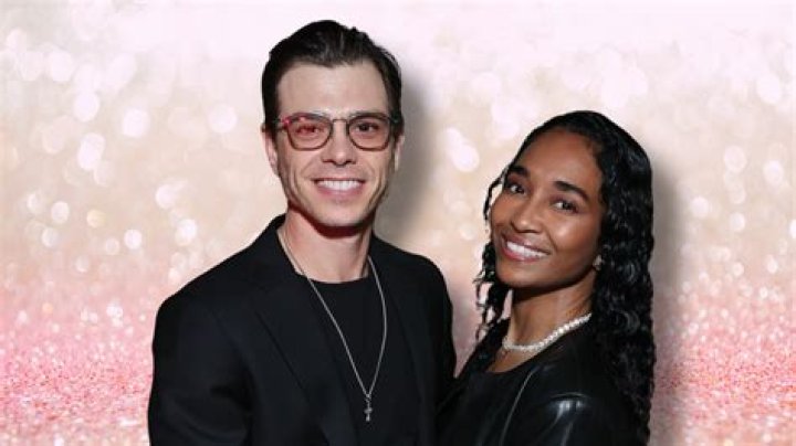 Who is ThatsBella Dating Now?