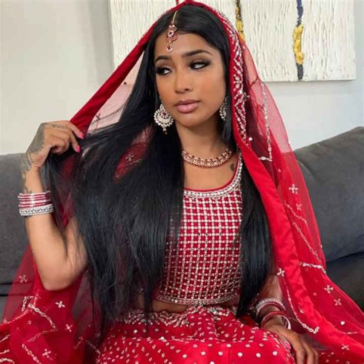 Who is Yasmine Sabri Dating Now?