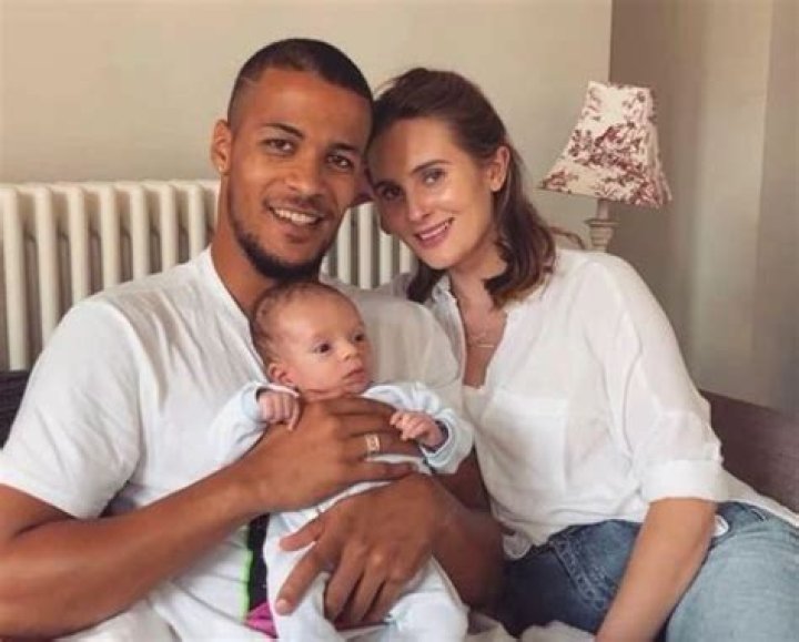 William Troost-Ekong Bio-salary, net worth, married, affair, girlfriend, family, world cup, Soccer, children, relationship, family