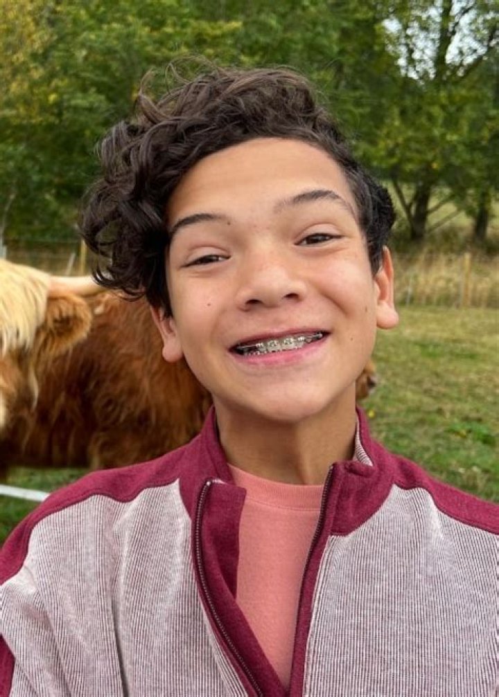 Wyatt Bennett Height, Weight, Age, Girlfriend, Family, Biography